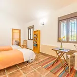 Cortijo Cantares By Rosas Cantares
